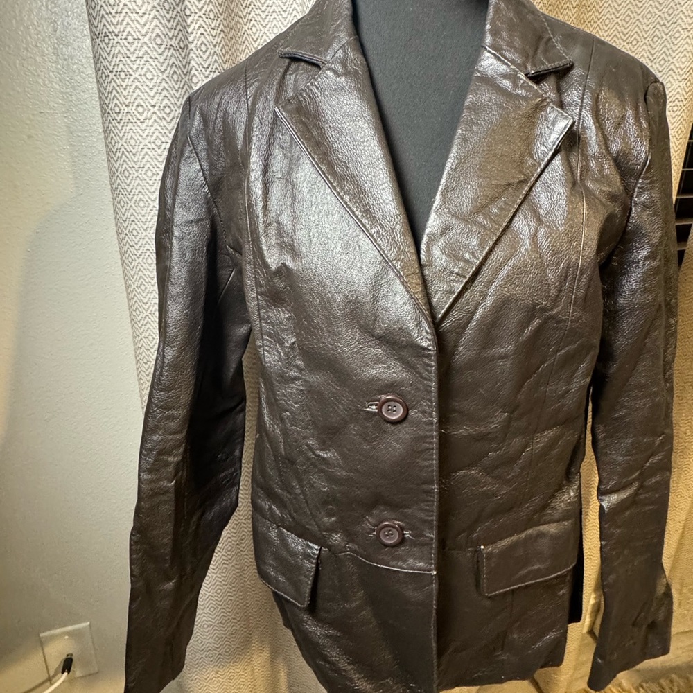 Women's Dark Brown Vtg Chadwicks 
Make offer